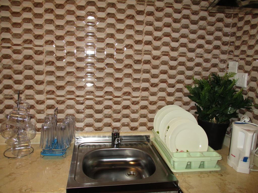 Burj Al Balad Hotel Apartments Jeddah Exterior photo