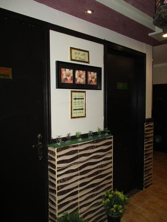 Burj Al Balad Hotel Apartments Jeddah Exterior photo