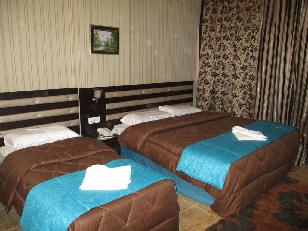 Burj Al Balad Hotel Apartments Jeddah Exterior photo