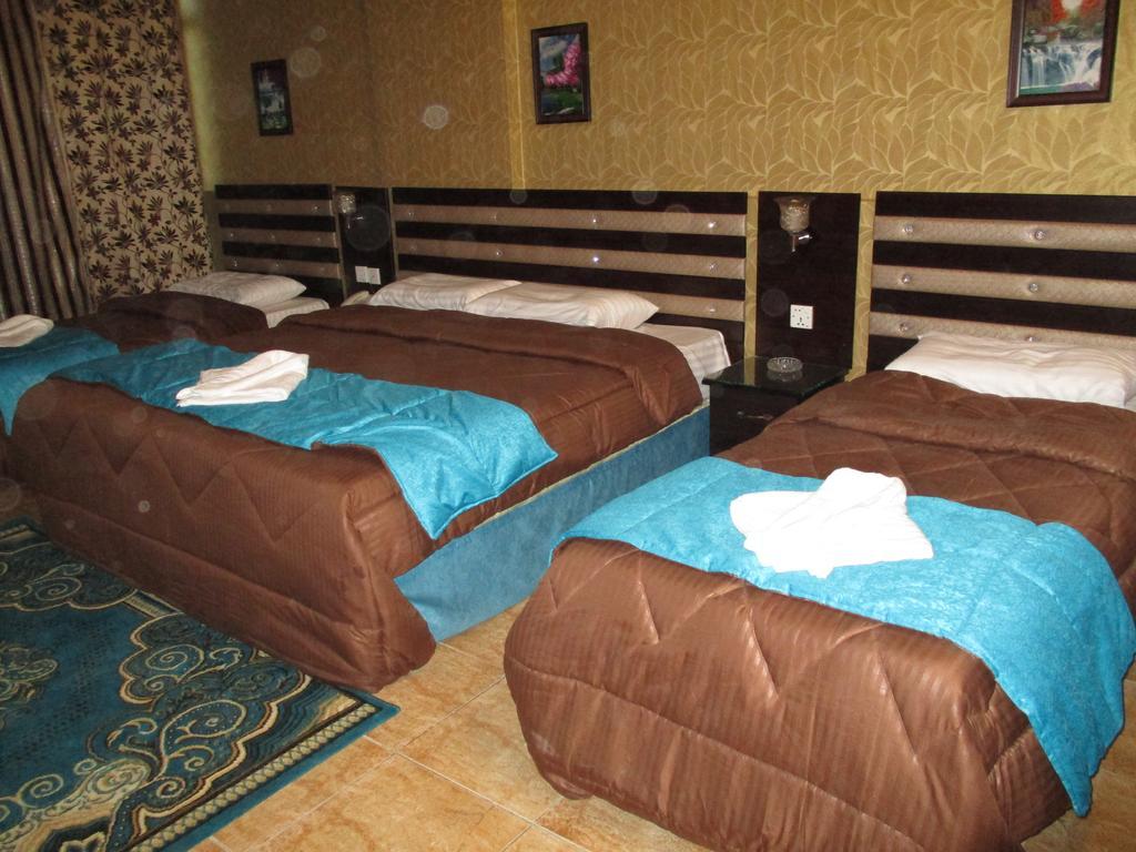 Burj Al Balad Hotel Apartments Jeddah Exterior photo